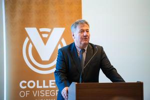 2_college_of_visegrad+_2025-2