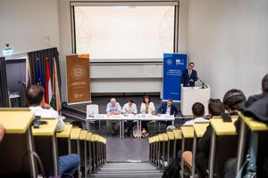 4_society_of_internet_platforms_IV_2025-2